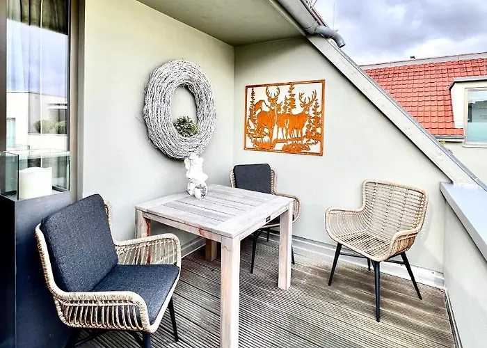 Schottennester Schlafen An Der Krämerbrücke *