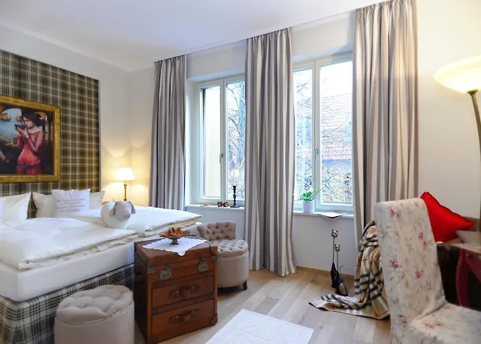 Apartment Schottennester Schlafen An Der Krämerbrücke