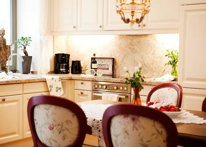 Apartment Schottennester Schlafen An Der Krämerbrücke